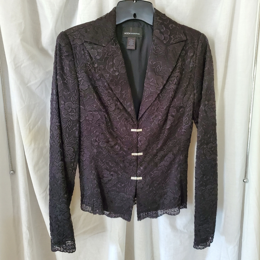 2 pc Lace suit